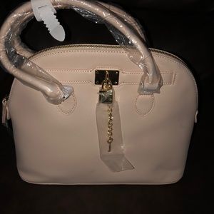 Aldo’s handbag